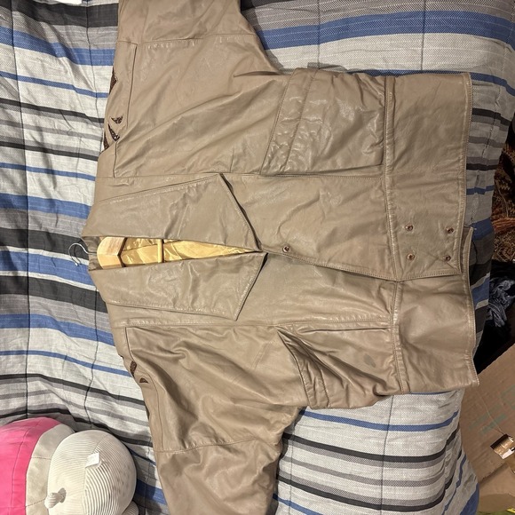 1983 S/S CLAUDE MONTANA STYLE CUIR TAN LEATHER RUNWAY BOMBER JACKET W APPLIQUE - Picture 8 of 9